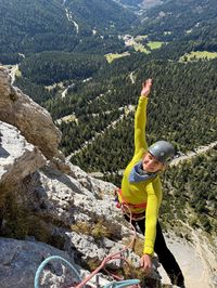 Daysi topping out onto the grassy ledge
