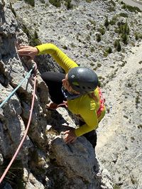 Fun stemming moves before the chimney crux