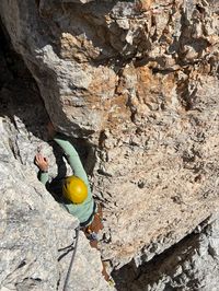 David topping out the summit gully on Torre Stabeler