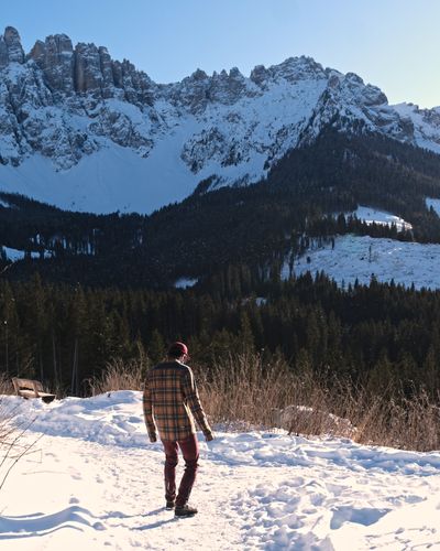 David walking towards Lago di Carezza