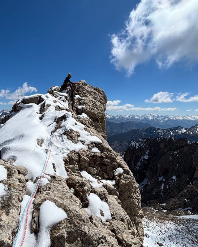 View back toward the summit from the rappel rings.