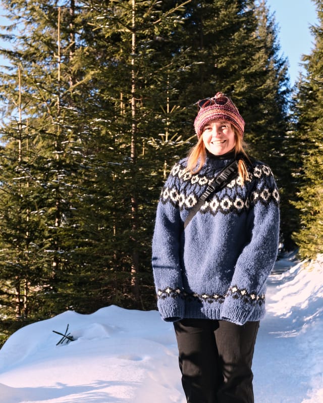 Daysi posing in the woods near Lago di Carezza.